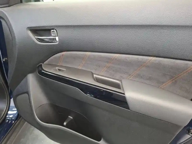 Suzuki Vitara 1.4 boosterjet hybrid — photo 20