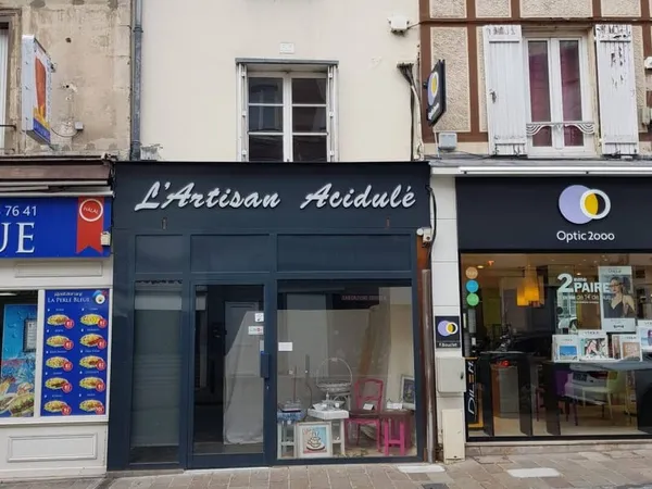 Boutique 1 pièce 415 m²
