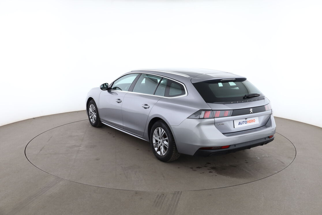 Peugeot 508 SW 1.2 PureTech Active Pack EAT8 — photo 3