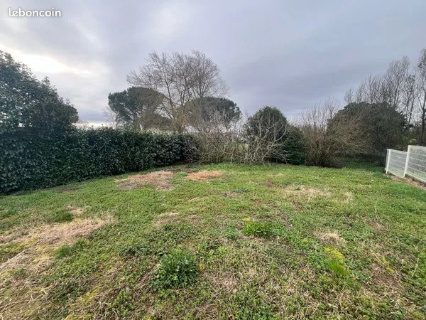 Terrain 5´ Muret