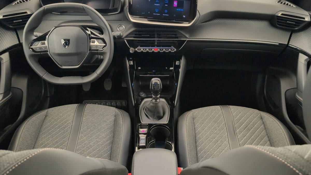Peugeot 2008 — photo 13