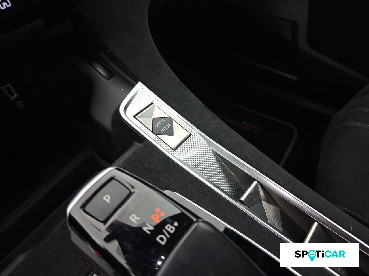 Ds Ds 7 crossback e-tense 225ch performance line + — photo 19