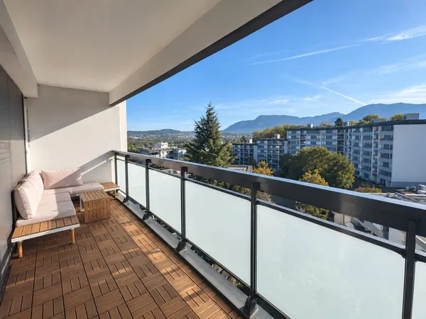 T3 de 62 m2 en étage élevé | Vue Montagne | Cran Gevrier