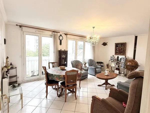 Appartement 4 pièces 90 m²