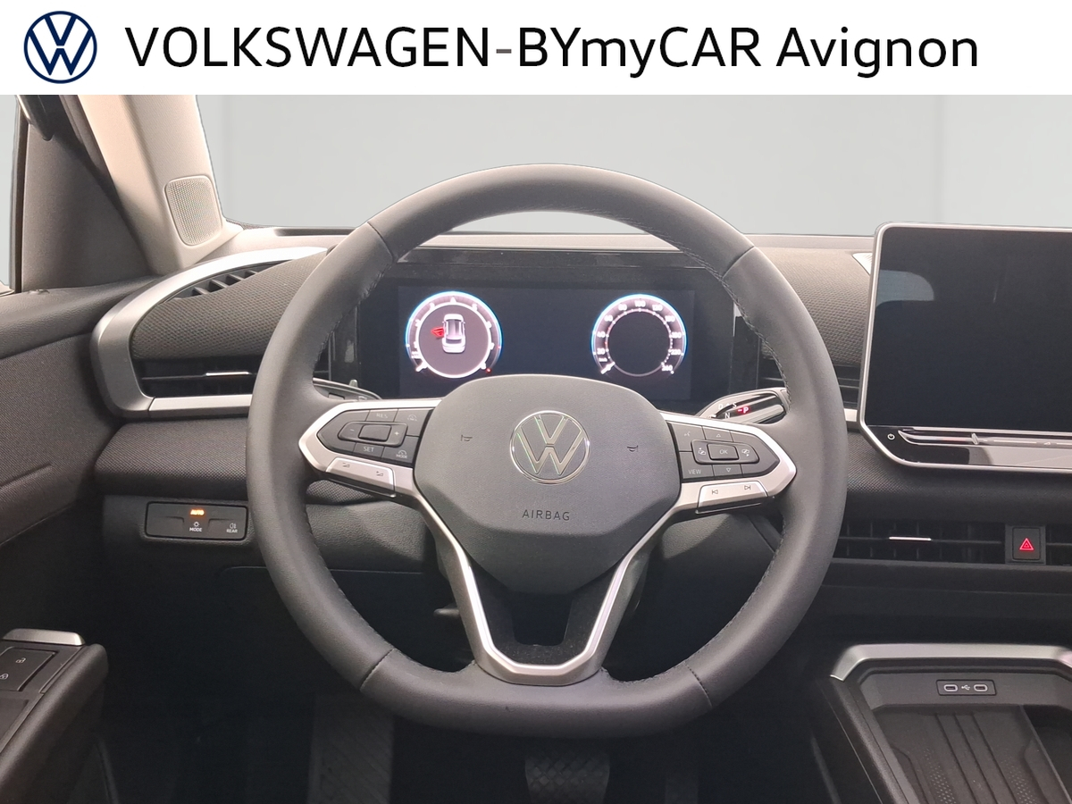 Volkswagen T-Roc 1.5 eTSI EVO2 Hybrid 116 ch DSG7 — photo 11
