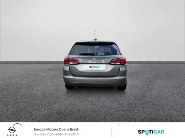 Opel Astra sports tourer 1.6 cdti 110ch start&amp;stop innovation — photo 4