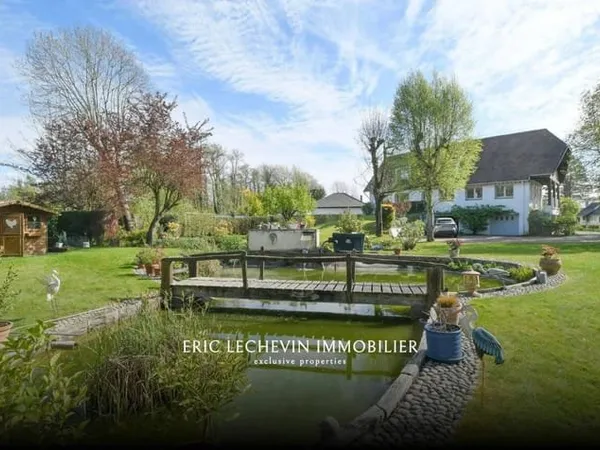 Maison 8 pièces 185 m²