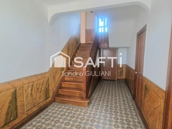 Maison spacieuse de 178m2 aux portes des frontières !