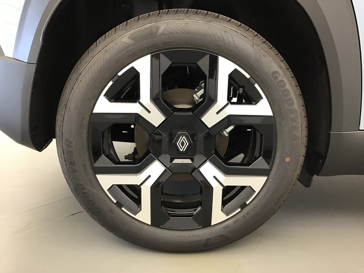 Renault R4 — photo 30
