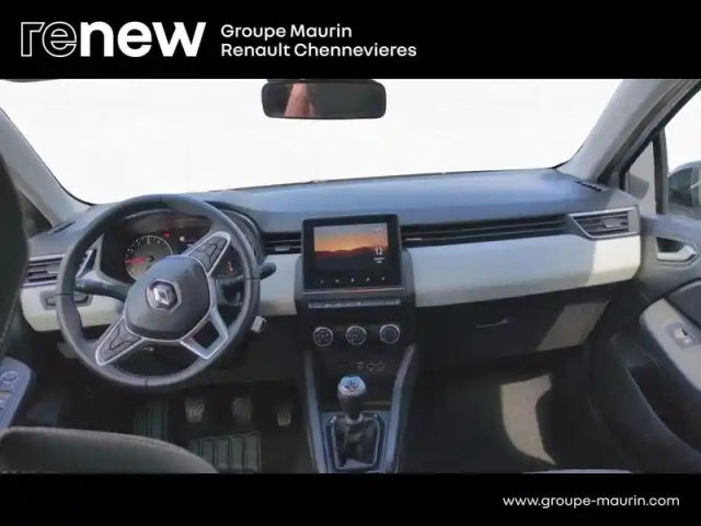 Renault Clio 1.0 tce 90ch evolution — photo 8
