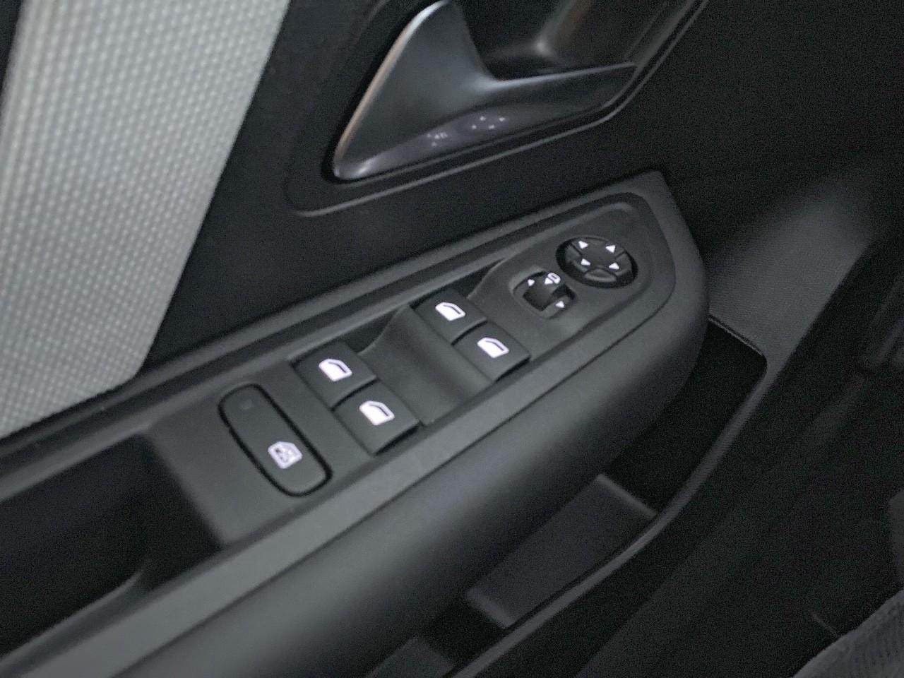 Citroën C4 hybride 145 ch e-dcs6 max — photo 19