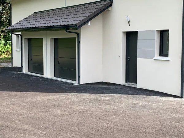 🏡 À louer - Maison individuelle récente à Éloïse (01200)