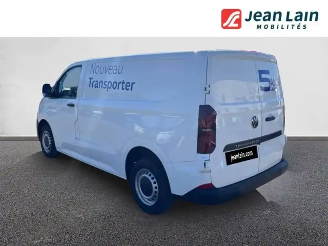 Volkswagen Transporter van l1h1 2.0 tdi 150 bva8 — photo 7