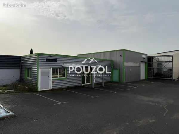 LOCAL D'ACTIVITE 200 m² COURNON-D'AUVERGNE