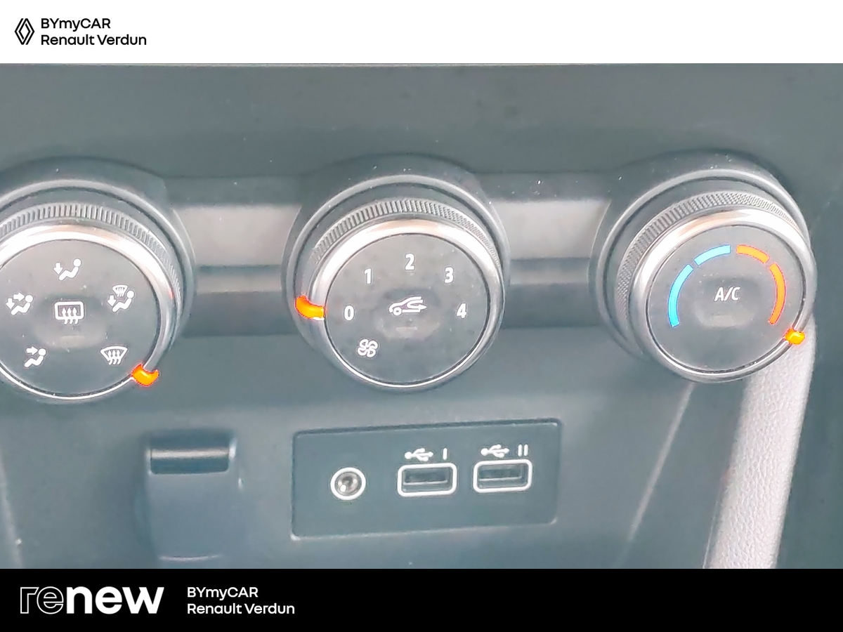 Renault Clio Blue dCi 100 ch GSR2 — photo 21