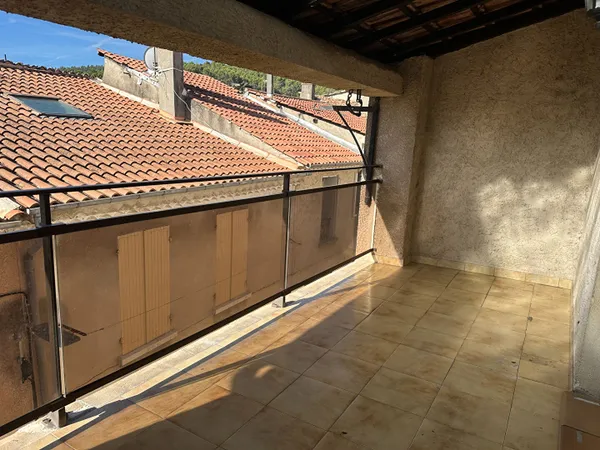 Immeuble 7 pièces 107 m²