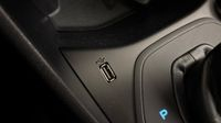 Ford Fiesta 1.0 EcoBoost Hybrid 125ch Titanium Business Powershift 5p — photo 30