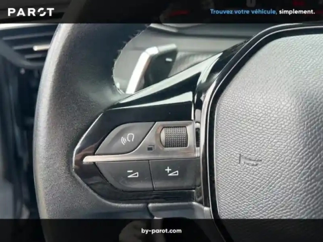Peugeot 2008 1.2 puretech 130ch s&amp;s allure eat8 7cv — photo 18