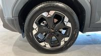 Dacia Duster 1.6 hybrid 140ch Extreme — photo 31