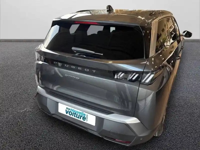 Peugeot 5008 hybrid 145 e-dcs6 — photo 28