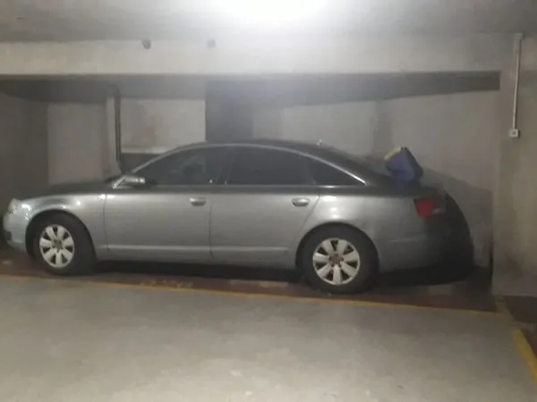 PARKING COUVERT