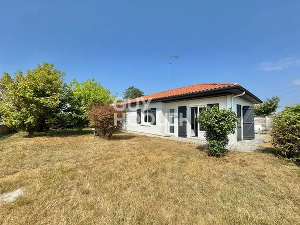 Maison rénovée dans un quartier calme et recherché de Gujan-Mestras