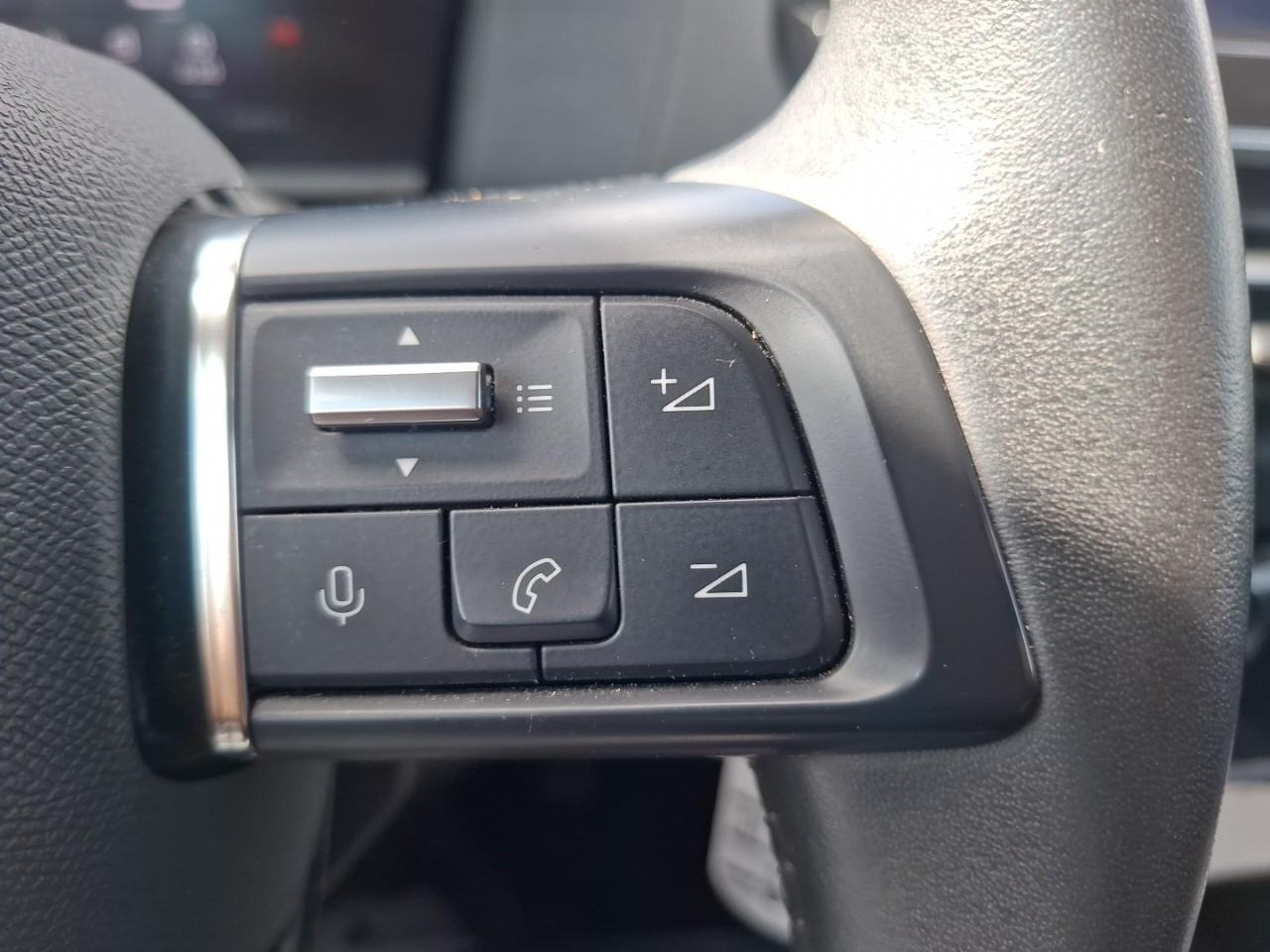 Citroën C4 1.5 bluehdi 110 feel nav business r — photo 15