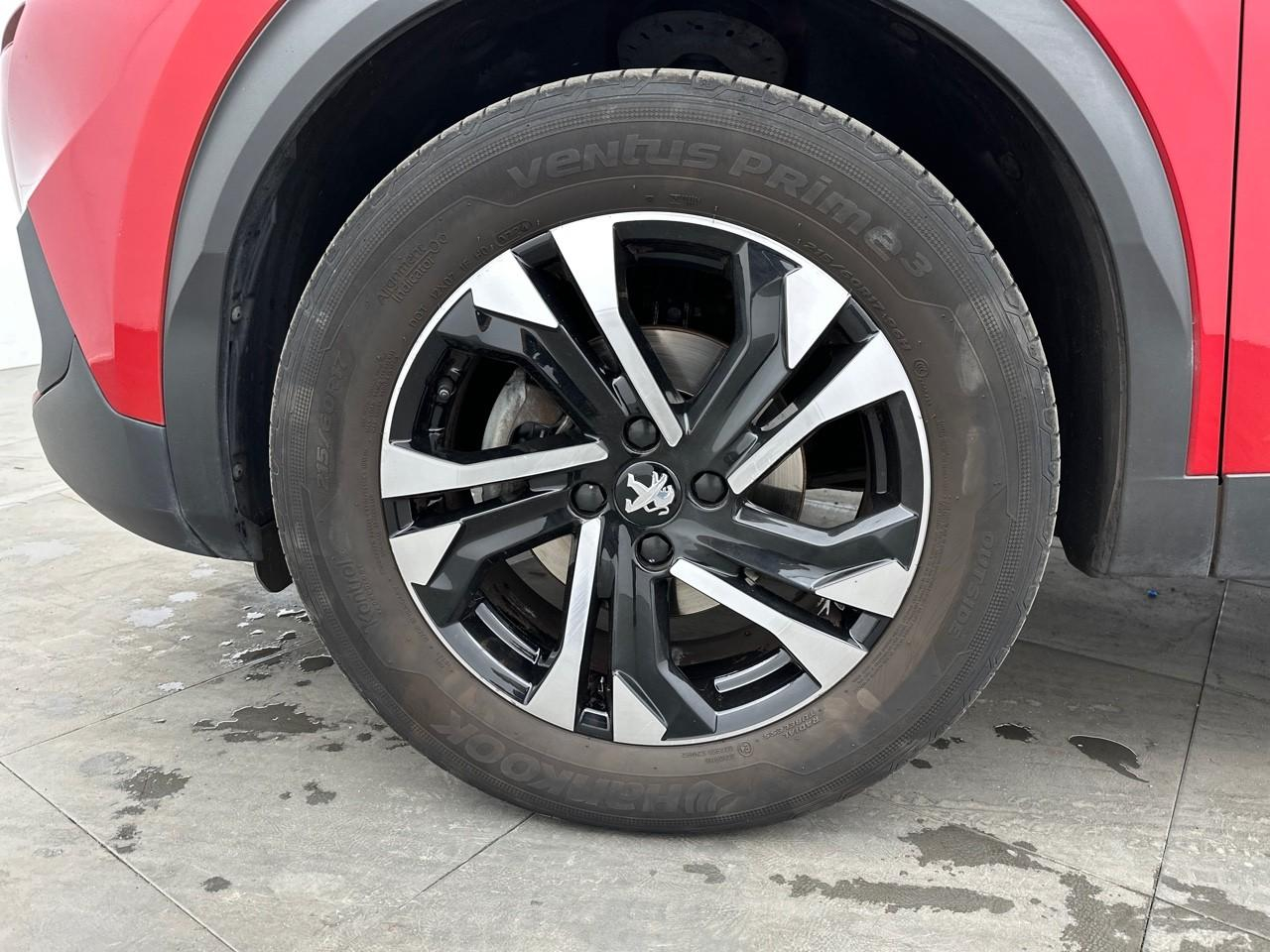 Peugeot 2008 puretech 100 s&s bvm6 allure — photo 14