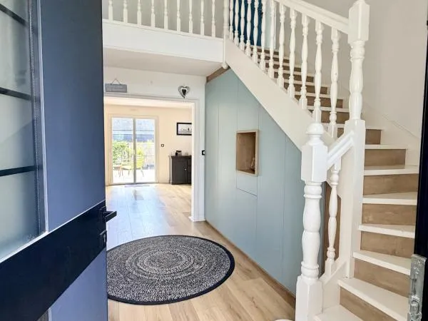 Vends maison récente - 163 m² - 6 pièces, 4 chambres - Vannes 56000