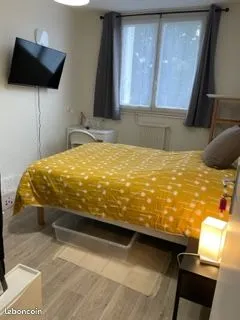 Chambre à louer ALL INCLUSIVE en bail individuel - APL - en colocation meublée
