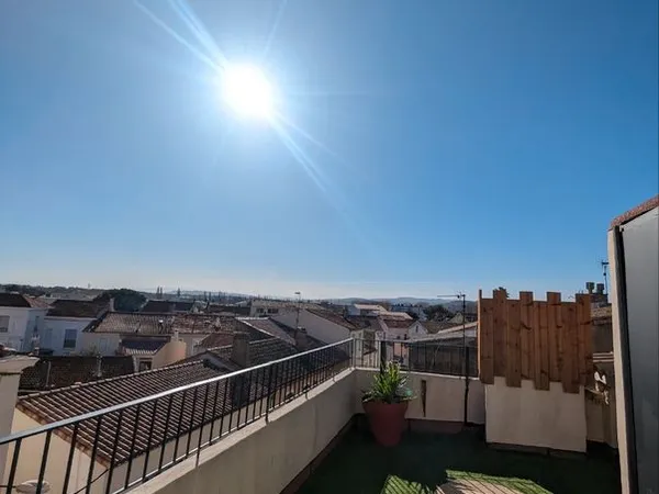 T1 bis avec terrasse extérieure quartier edf