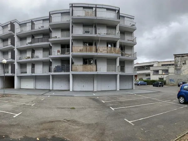 Parking/box 9 m² Toulouse