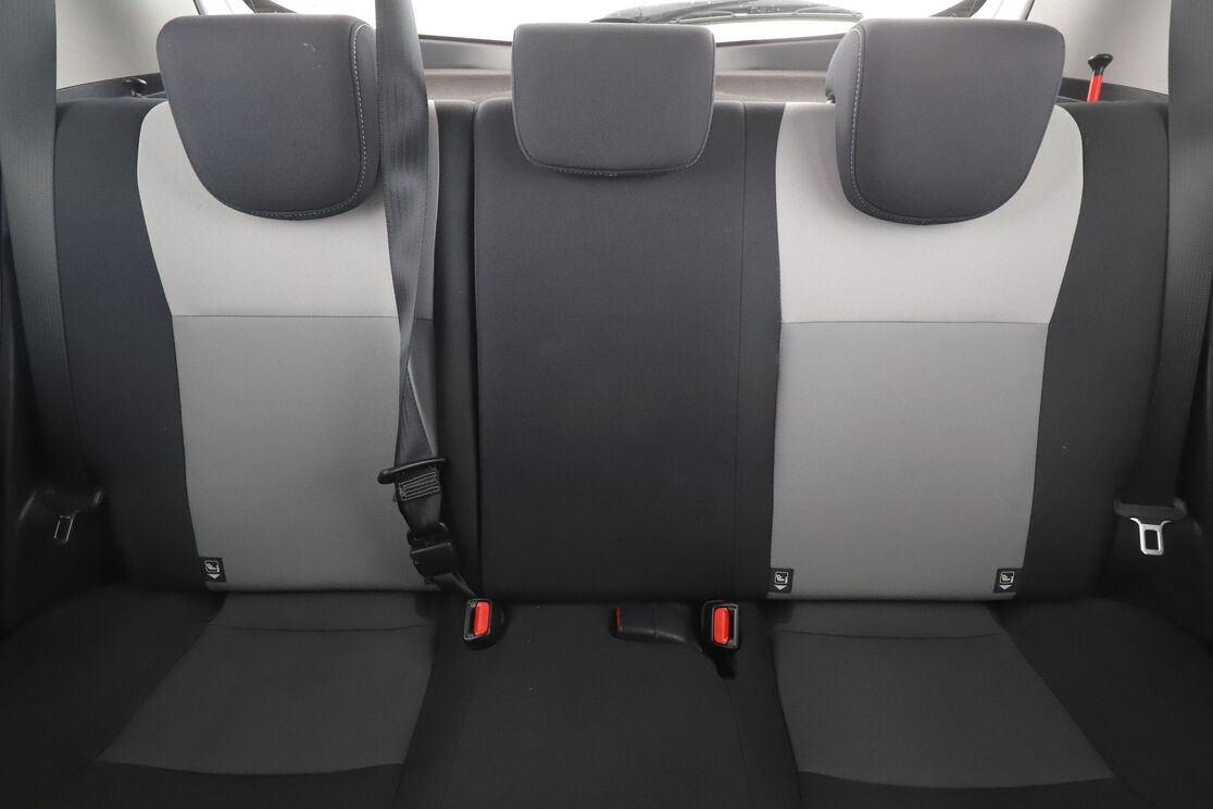 Toyota Yaris 1.5 Hybrid France — photo 14