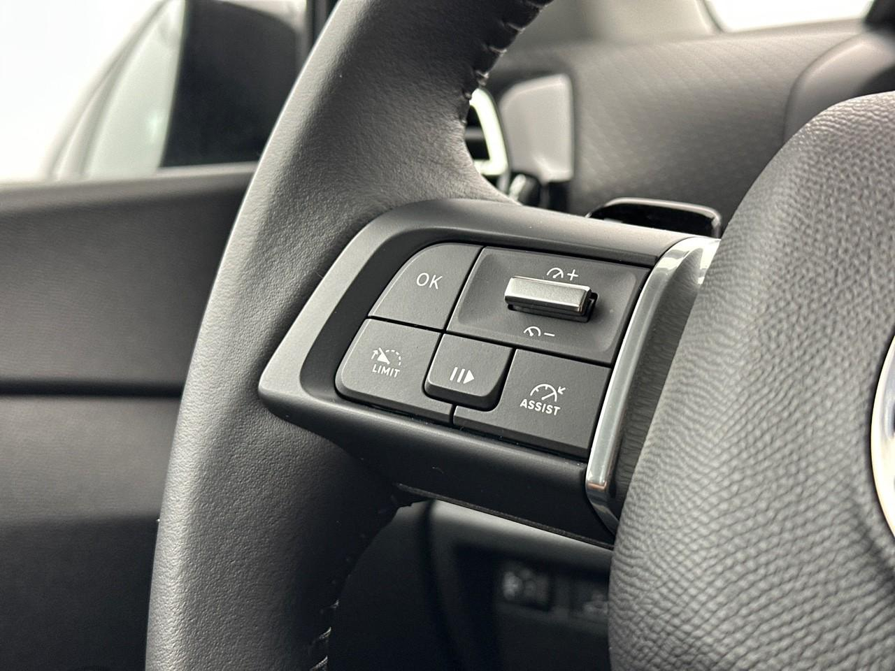 Citroën C4 X hybride 145 ch e-dcs6 plus — photo 17