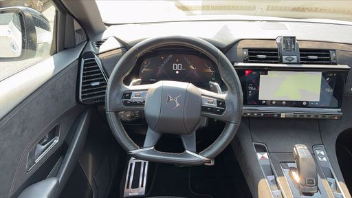DS DS7 Crossback 2.0 BlueHDi 180 EAT8 - Performance Line + – 2020 – 130464 km – Diesel – Boîte Automatique — photo 36