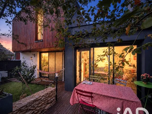 Maison 6 pièces 146 m²