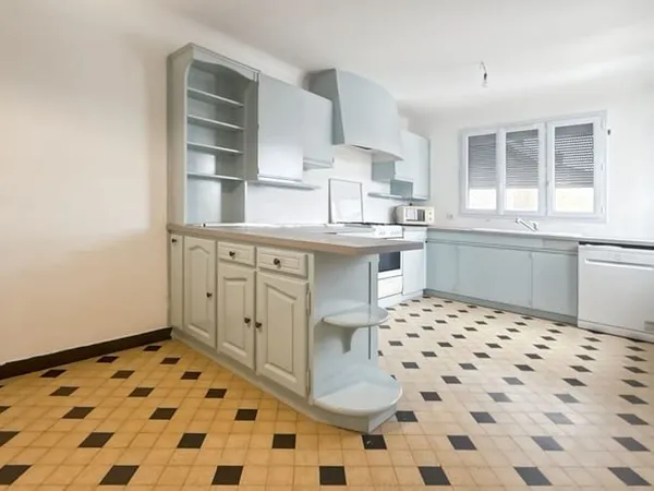 Maison 5 pièces 130 m²