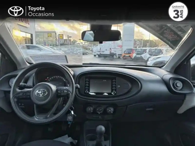 Toyota Aygo X 1.0 vvt-i 72ch active business my23 — photo 8