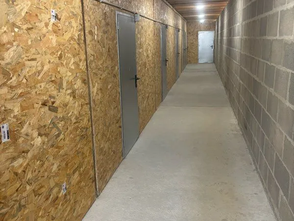Box de stockages 25 m2
