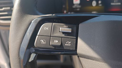 Opel Vivaro Cabine Approfondie 2.0 BlueHDi 180 EAT8 - Taille M – 2025 – 36369 km – Diesel – Boîte Automatique — photo 11