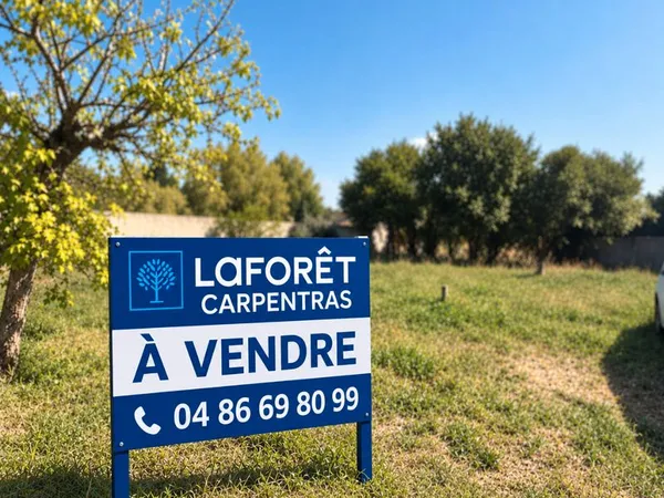 Terrain 820 m² CARPENTRAS