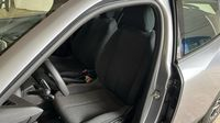 Peugeot 2008 1.2 Hybrid 145ch Style e-DCS6 — photo 12