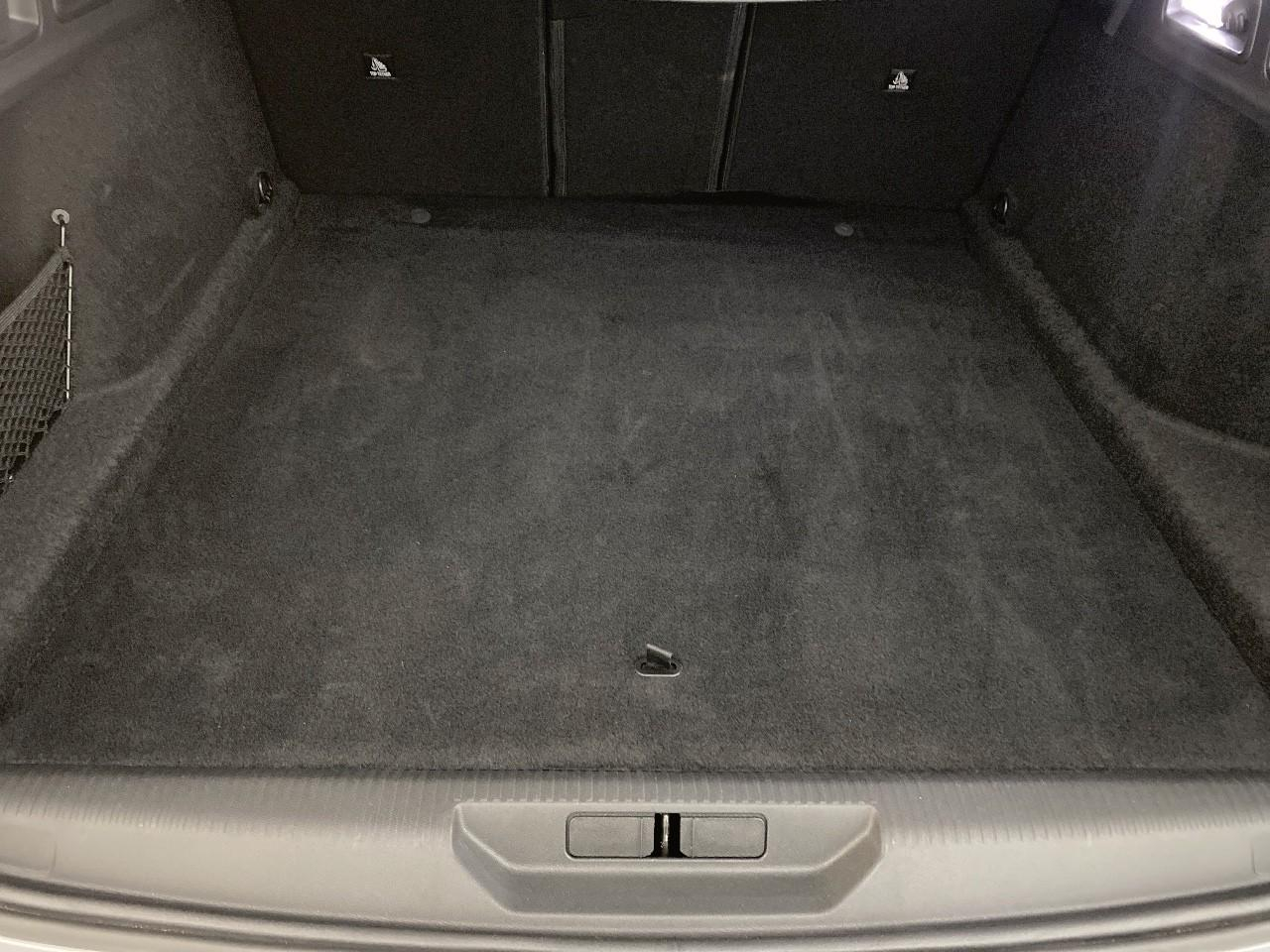 Peugeot 308 sw hybrid 145 e-dcs6 allure — photo 6