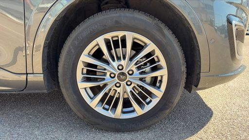 Ford Kuga 2.5 Duratec 190 Flexifuel Hybrid CVT - Vignale – 2023 – 29497 km – Autre – Boîte Automatique — photo 32