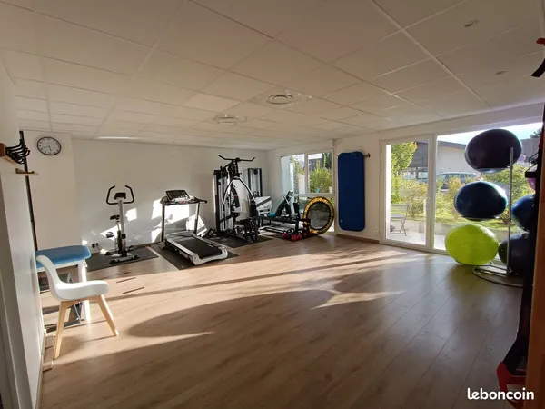 Location Gymnase / Salle d'activités Week-end (Yoga, Pilates...) - Metz-Tessy (74)