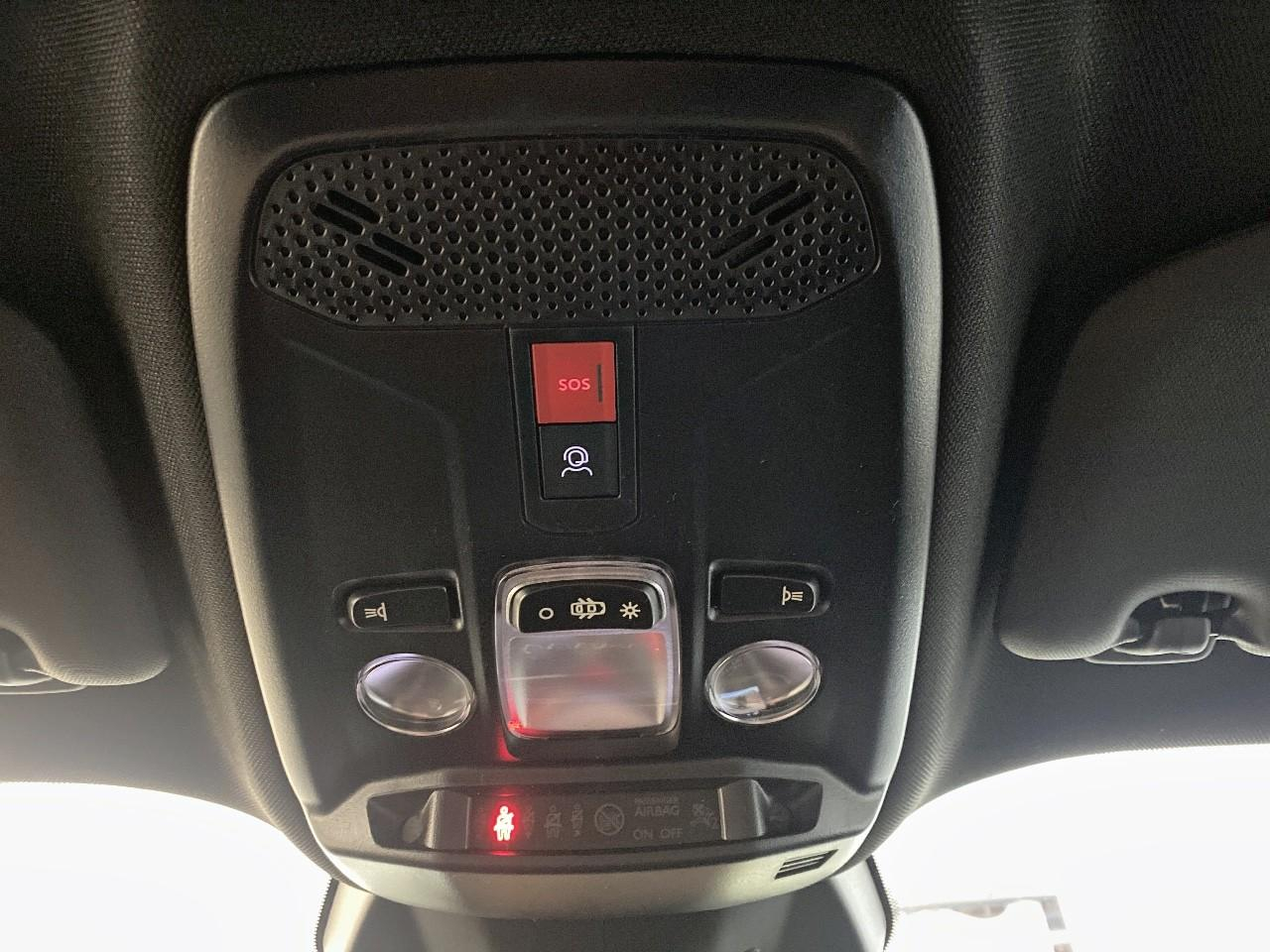 Peugeot 2008 hybrid 145 ch e-dcs6 allure — photo 19