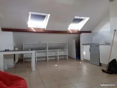 Studio meublé pour étudiant - quartier Mirabeau à Tours