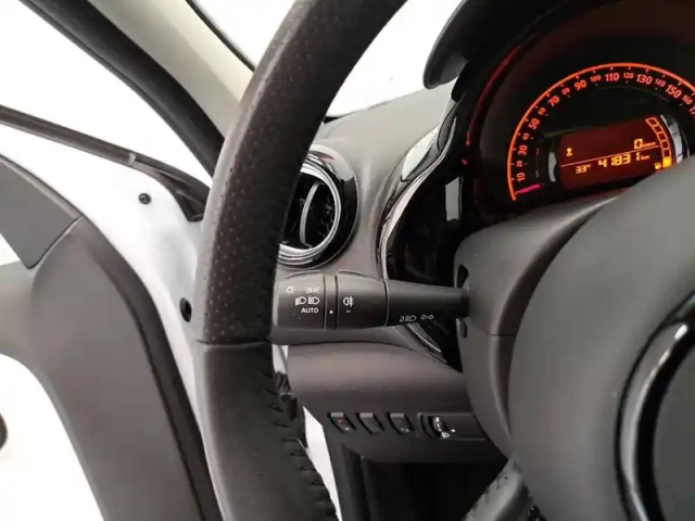 Renault Twingo iii sce 65 — photo 29
