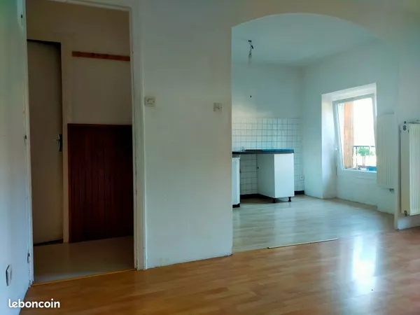 Appartement à Vorey sur Arzon F3