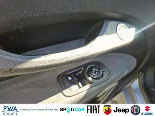 Fiat 500 e 118ch pack confort my23 — photo 12